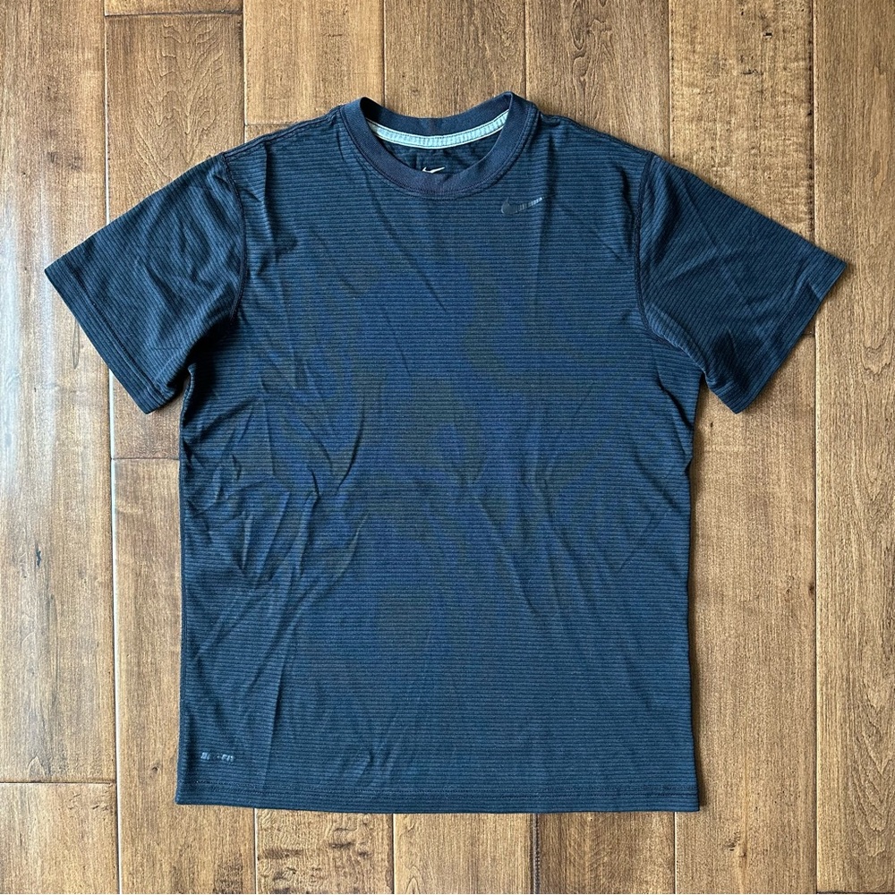 Big Kid’s Nike Dri-FIT T-Shirt (XL)